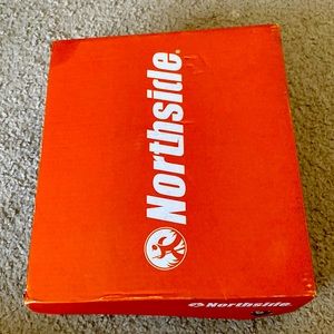 New northslide TODDLER size 8 boots